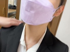 内定を垣間見た変態面接官の言うとおりホテルに連れ込まれ中出しされる彼氏持ちの就活生！ ハメ撮り/素人/リクルートスーツ/NTR/ファン限定無修正/英語字幕 - Screenshot 2 of 16 - Point Of View