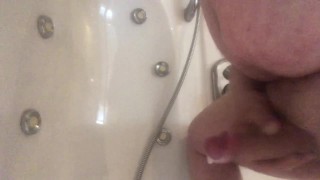 Quick cumshot in shower