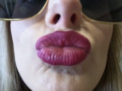 Хотела уехать на мерсе,а уехала на хую! - Screenshot 3 of 16 - Big Tits