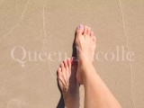 Queen's feet on the beach