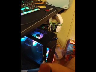 Hands free cum