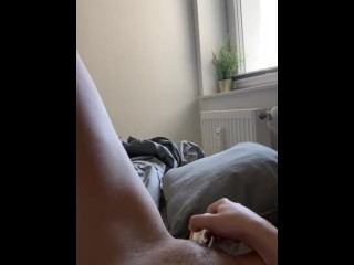 Lena Femme Solo Masturbation Vibrateur Première Personne + Gémissements