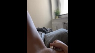 Lena Solo Mädchen Masturbation Ego-Perspektive Vibrator + Stöhnen 
