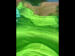 Lush in the Pool 😈 justfor.fans/malloryknox37 - Screenshot 7 of 16 - Public Lush