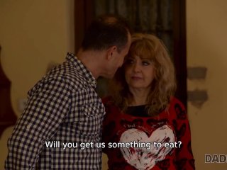 DADDY4K. Dad cheats on bitchy wife by having threeway with stepdaughters