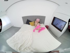 VIRTUAL TABOO - Winner At This Game - Screenshot 2 of 16 - Shaved Pussy