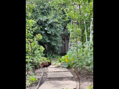 The cherry is ripe. I am harvesting.