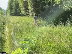 Video A stranger crept up on me in the forest and made me suck his dick