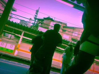 電車の中でfemboyトレーニング