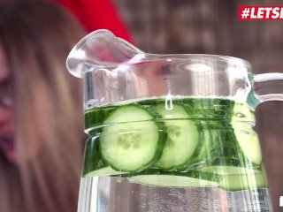 BUMSBUERO - Monika Phamous LetsPizza Boy Be Her Boss ForA Day - LETSDOEIT