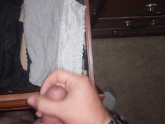 Cuming on my step mom's panties
