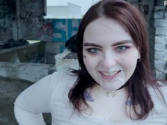Мы снимали минет, а этот парень Кончил пока подглядывал! - Screenshot 16 of 16 - Cuckold