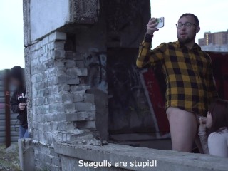 Мы снимали минет, а этот парень Кончил пока подглядывал!