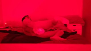 20 masturberen in mijn bed genieten van een enorme dildo anale vernietiging