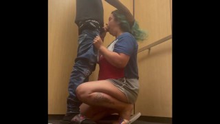 Fun In The Elevator With Sluttbunnii