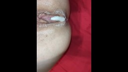 射在她的处女阴户里