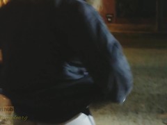 I show the shell to the train passengers from the street