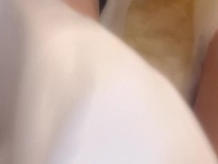 メイドコス、おねしょおむつに寝起きおしっこ - Screenshot 14 of 16 - Verified