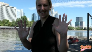 Secret hand job in the middle of Frankfurt! Mega Public with a lot of cum!!!