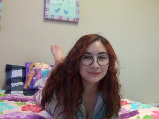 ALEXIS ORTIZ FOOTJOB EXPLOSION