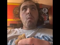 EATING A COOKIE - Screenshot 9 of 16 - Dessert