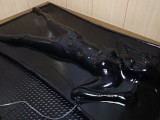 【latex】Kigurumi costumed vacuum bed restraint