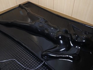 【latex】kigurumi En Costume De Retenue à Lit Sous Vide