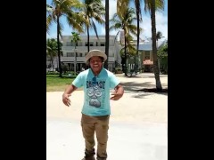 Video MCGOKU305 SAN HAVING SEX WITH 25 SEXY GIRLS ON MIAMI BEACH AT ONCE
