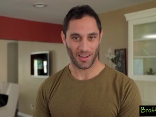 Stepsis Says "Whoever came up with the fuck your stepbrother challenge is so twisted" S12:E10 screenshot number 2