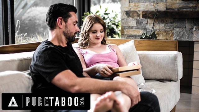 Pure Taboo: Teenka Eliza Eves podvede přítele s otčímem na Valentýna