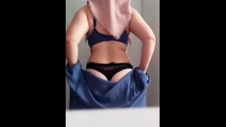 Curvy Body Of Hijab Woman Turkish Milf