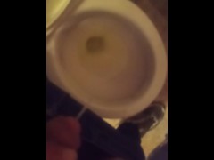 Quick Peeing 3 - Screenshot 14 of 16 - Sexworker Proudly