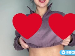 EST-CE QUE LES COEURS CACHERONT MES GROS SEINS ?