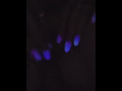 Glow in the dark nails