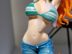 ONE PIECE Nami sister's figure taking a huge cumshot - I just saw this hot figure and coudn't resist