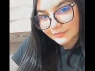 مين عوزني اقلع