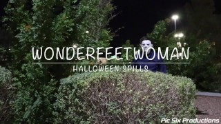 WonderFeetWoman Halloween Spills Anteprima