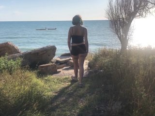 Outdoor handjob in abandoned resort houses near the Sea