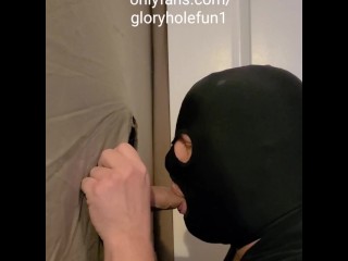 Grote Lul Latino Overdag Drinken Heeft Verlichting Nodig Om Op Te Laden OnlyFans Gloryholefun1