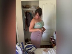 Bigtits playing around !! Can’t wait to smash her in all sorts of ways  - Screenshot 4 of 16 - Step Mom Vacation