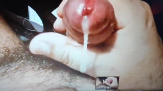 В кукольной оргии я кончаю, как свинья💦💦. 💦💦