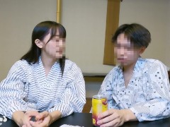 【素人ハメ撮り】海辺の温泉旅館でしっぽり♡全身舐め回してハメ放題　　　　個人撮影/スマホ/素人カップル/美女/パイパン/まろちゃんねる - Screenshot 7 of 16 - 日本人 かわいい