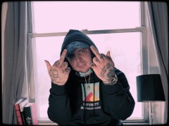 Thai Zeo | Manhunt | (Official Video) shot by DWVisuals (Produced by Reuel StopPlaying)