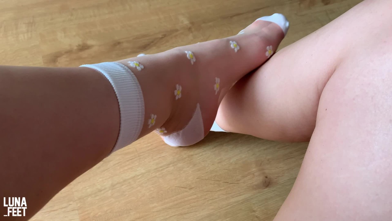 ナイロンハイソックスエロ 