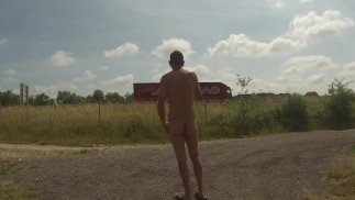 на обочине шоссе