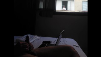 Einem neugierigen Nachbarn meinen Schwanz zu schlagen