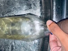 PISSING INTO A HUGE BOYTLE PISSING HARD PISS LOVER PISSING GAME LONG PISS SOFT DICK PEEING PISSING 