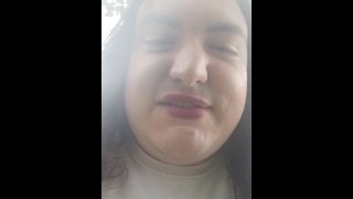 SISSY sean faz um vídeo de espancamento de desculpas