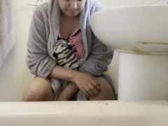 Watch me Pee