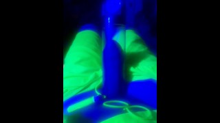 gepompte lul blauwe lichtgele shorts glow cockring #2